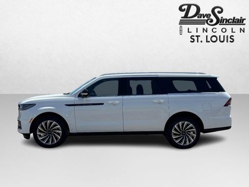 New 2026 Lincoln Navigator L Black Label AWD/4WD image 6
