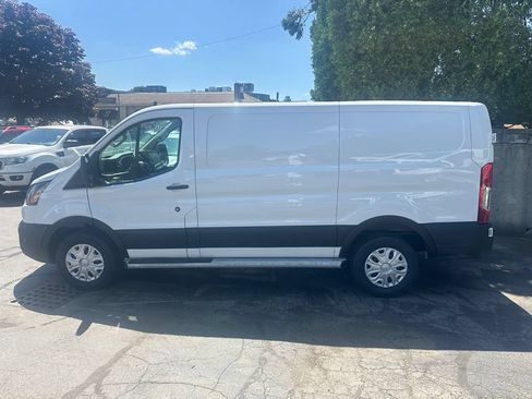 Used 2025 Ford Transit 250 Low Roof w/ Exterior Upgrade Package RWD image 11