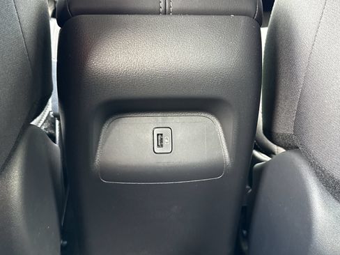 Used 2025 Nissan Sentra SV w/ All-Weather Package FWD image 18