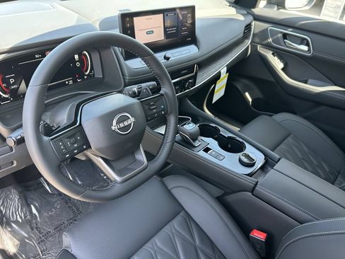New 2026 Nissan Rogue Platinum AWD/4WD image 34