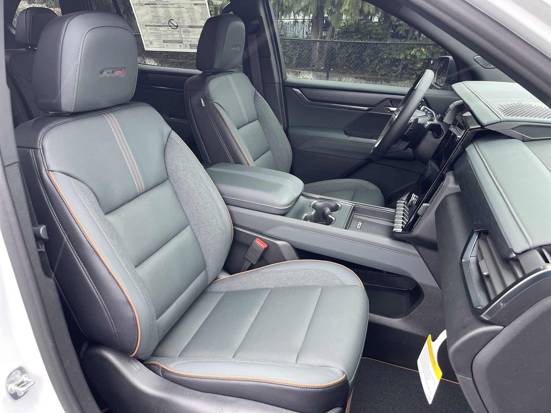 New 2026 GMC Acadia AT4 w/ Super Cruise Package AWD/4WD image 62
