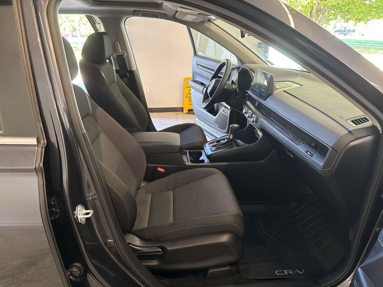 Used 2026 Honda CR-V EX image 28