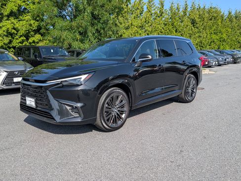 New 2026 Lexus TX 550h AWD Plug-In Hybrid image 4