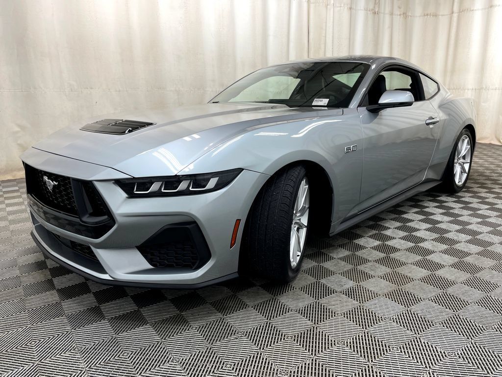 Used 2024 Ford Mustang GT Premium RWD image 14
