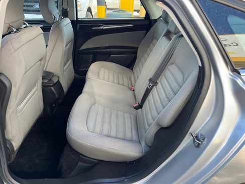 Used 2013 Ford Fusion S image 7