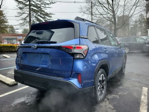 New 2026 Subaru Forester Premium image 3