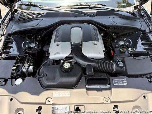 Used 2004 Jaguar XJ8 image 17