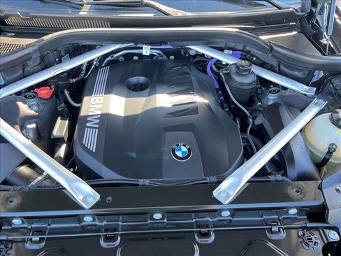 Certified 2024 BMW X7 xDrive40i w/ Parking Assistance Package image 26