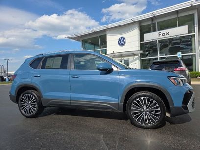 Used 2025 Volkswagen Taos SE