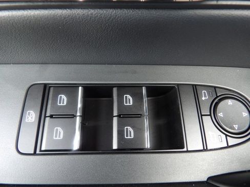 Used 2026 MAZDA CX-90 3.3 Turbo w/ Preferred Package AWD/4WD image 13