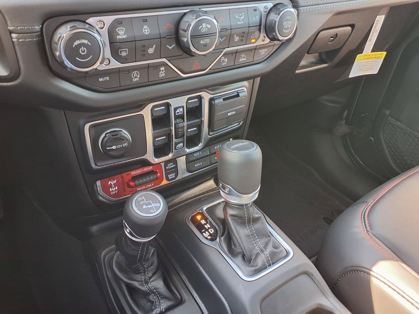 New 2026 Jeep Gladiator Mojave AWD/4WD image 21