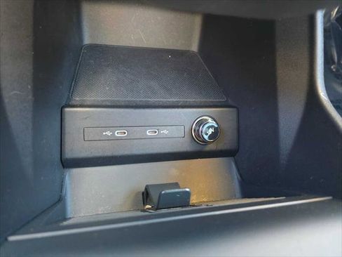 Used 2023 Audi Q4 e-tron Prestige image 34