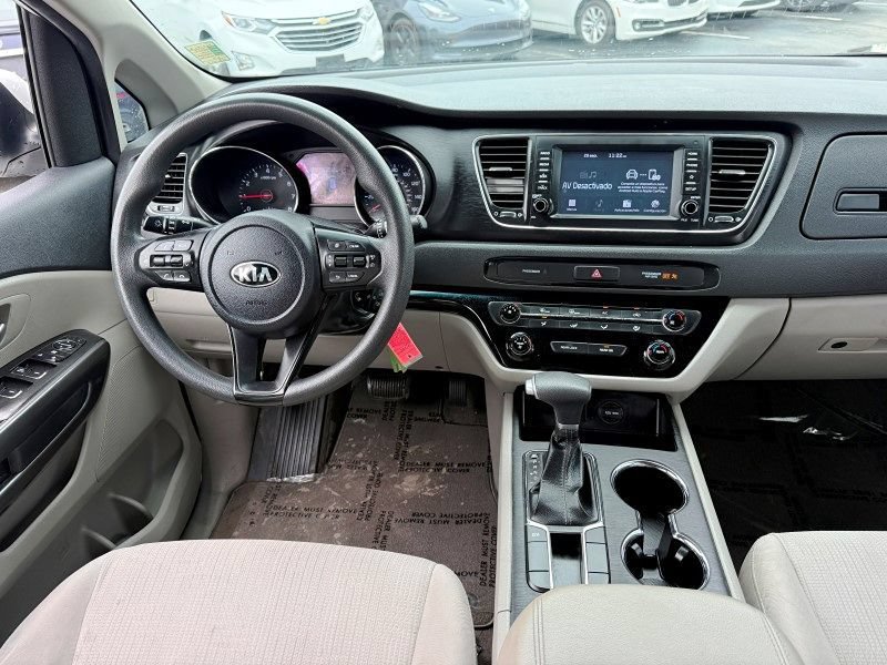 Used 2019 Kia Sedona LX FWD image 19