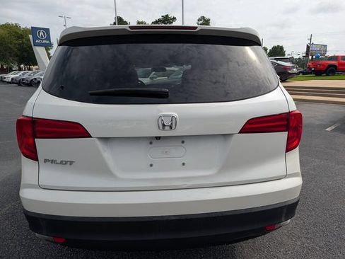 Used 2017 Honda Pilot EX-L image 6