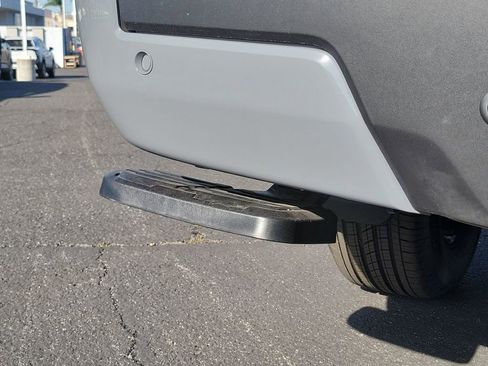 New 2026 Nissan Frontier SV w/ Tow Package image 7