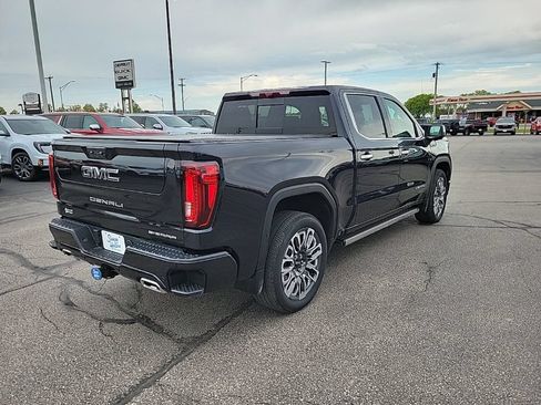 Used 2026 GMC Sierra 1500 Denali Ultimate AWD/4WD image 5