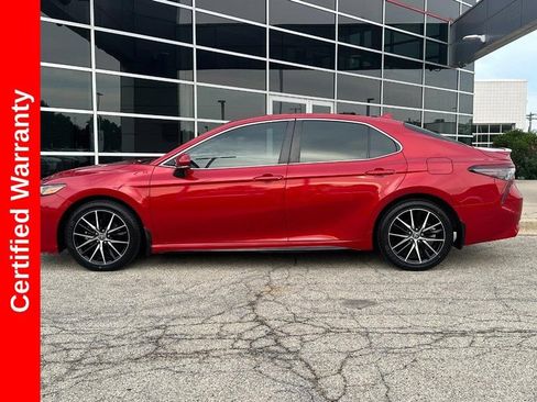 Used 2023 Toyota Camry SE FWD image 8