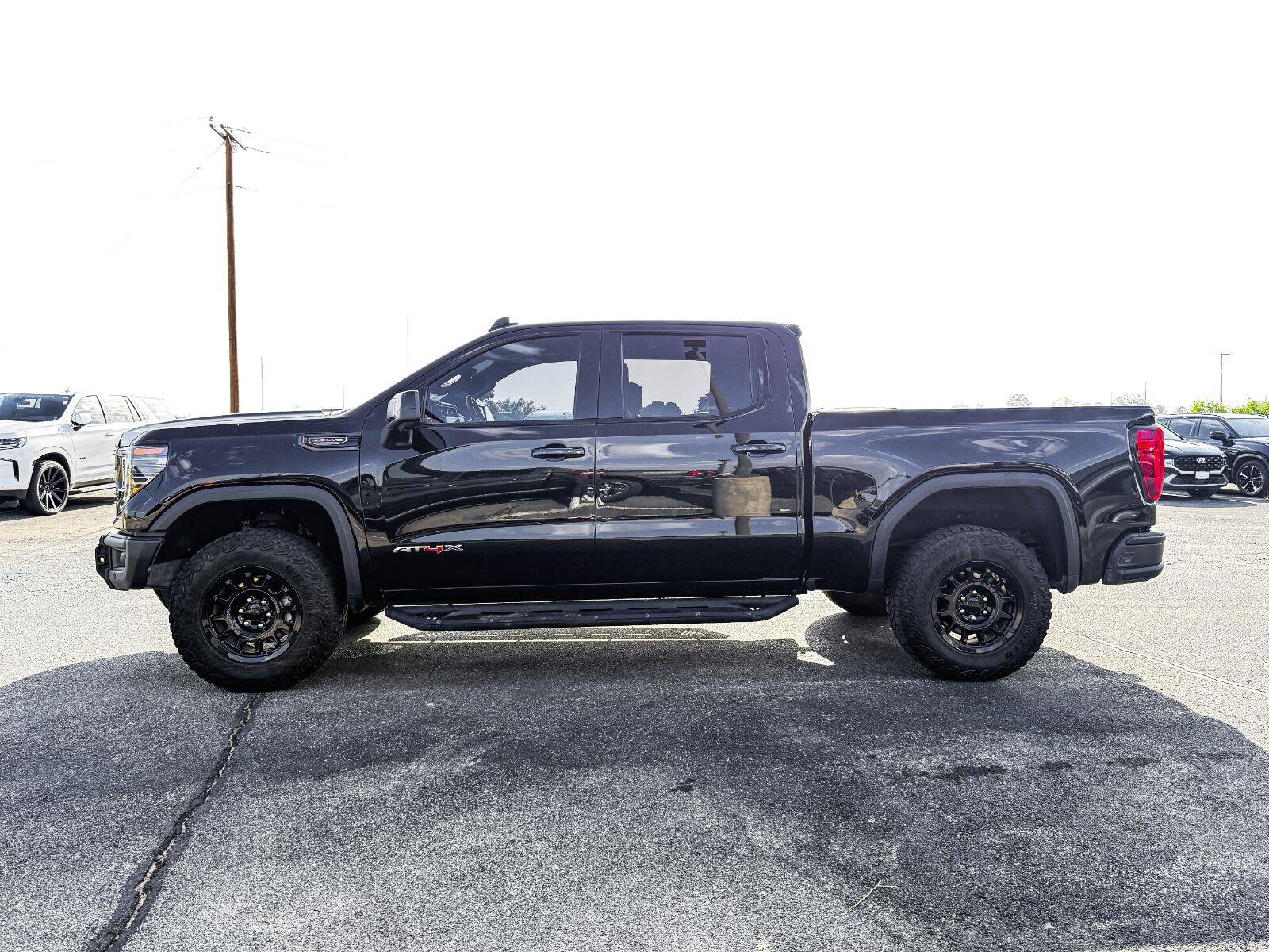 Used 2024 GMC Sierra 1500 AT4X w/ AT4X AEV Edition AWD/4WD image 14
