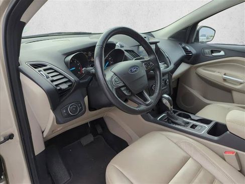 Used 2018 Ford Escape Titanium w/ Ford Safe & Smart Package image 11