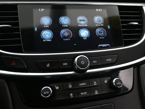 Used 2018 Buick LaCrosse Essence image 18