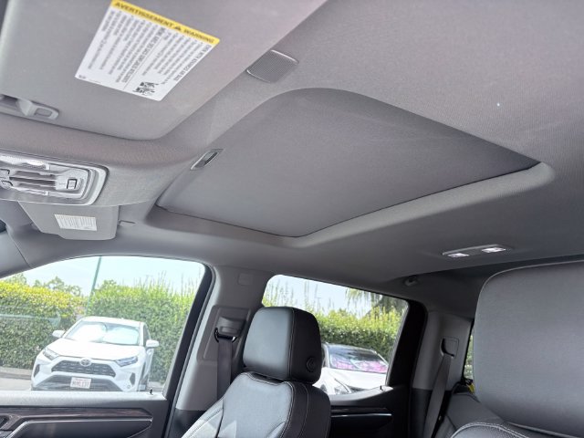 Used 2024 Chevrolet Silverado 1500 LTZ w/ LTZ Convenience Package II AWD/4WD image 12