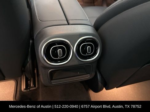 Certified 2026 Mercedes-Benz GLC 300 image 22