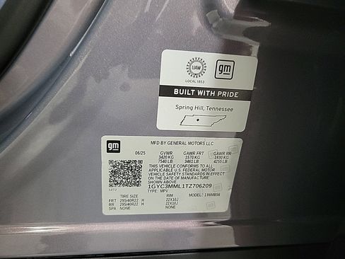 New 2026 Cadillac Vistiq Premium Luxury w/ LPO, Floor Liner Package AWD/4WD image 25
