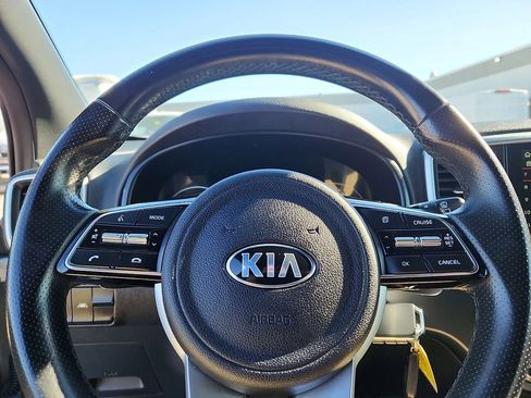 Used 2021 Kia Sportage S image 12
