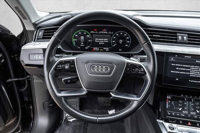 Used 2024 Audi Q8 e-tron Premium Plus AWD/4WD image 13