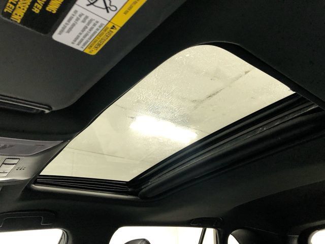 Used 2019 Toyota RAV4 XSE AWD/4WD image 21