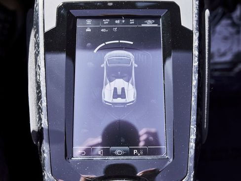 Used 2024 Lamborghini Huracan EVO image 67