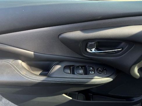 Certified 2024 Nissan Murano SV w/ SV Midnight Edition Package image 20