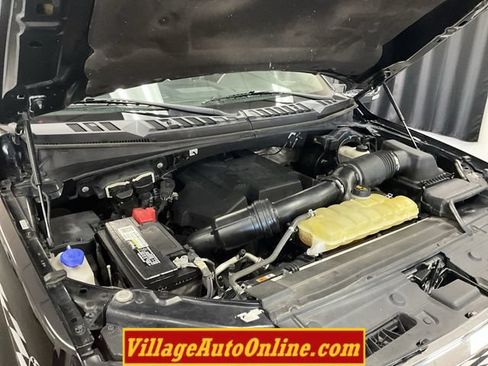 Used 2017 Ford F150 Lariat w/ Equipment Group 502A Luxury AWD/4WD image 42