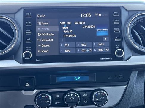 Used 2022 Toyota Tacoma SR5 image 12