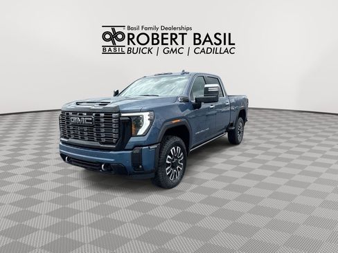 New 2026 GMC Sierra 3500 Denali Ultimate AWD/4WD image 4