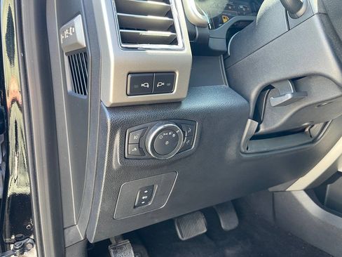 Used 2016 Ford F150 Lariat AWD/4WD image 20