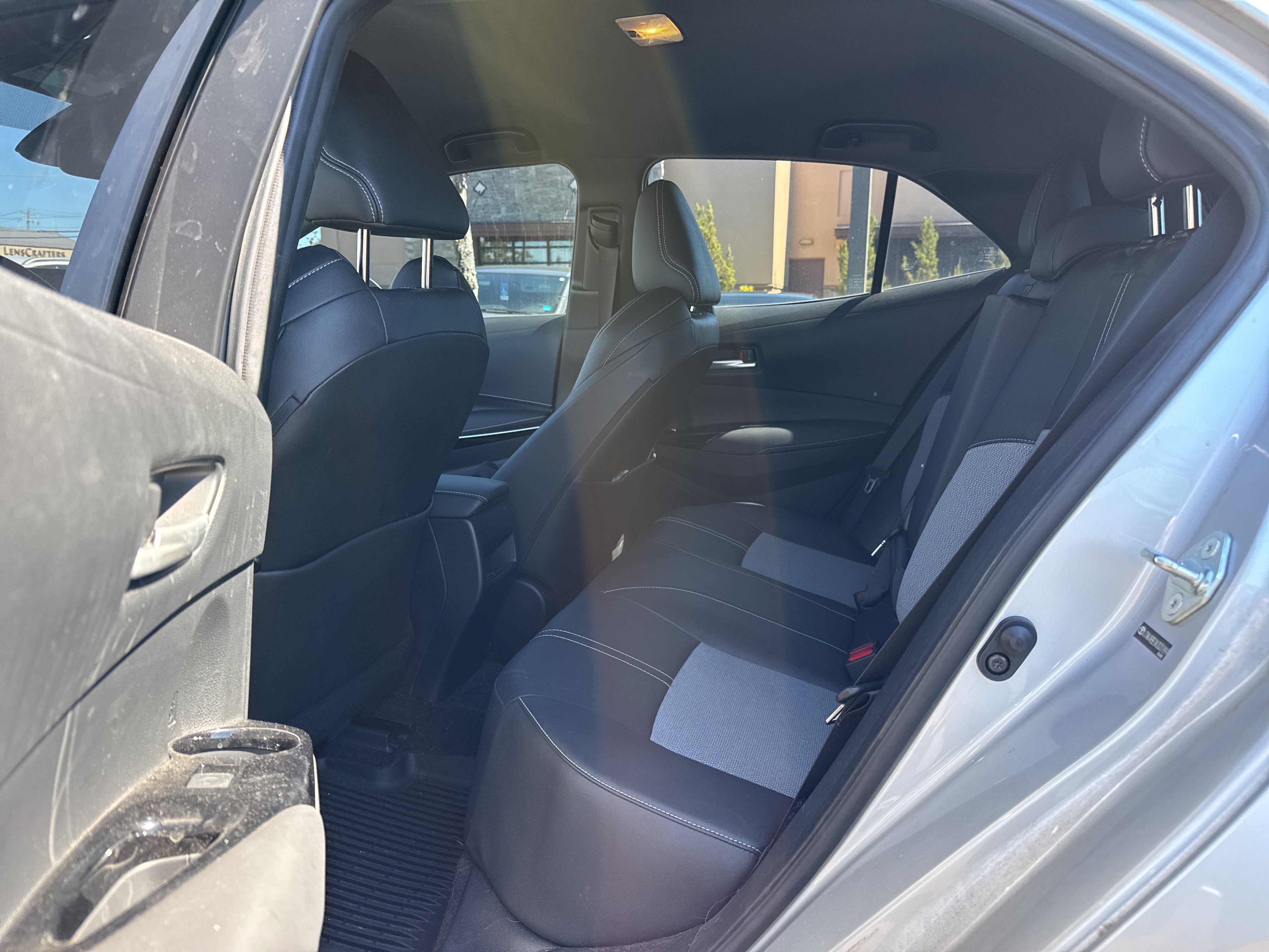 Used 2019 Toyota Corolla XSE FWD image 9