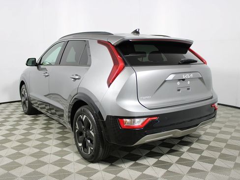 Used 2024 Kia Niro Wind FWD image 4