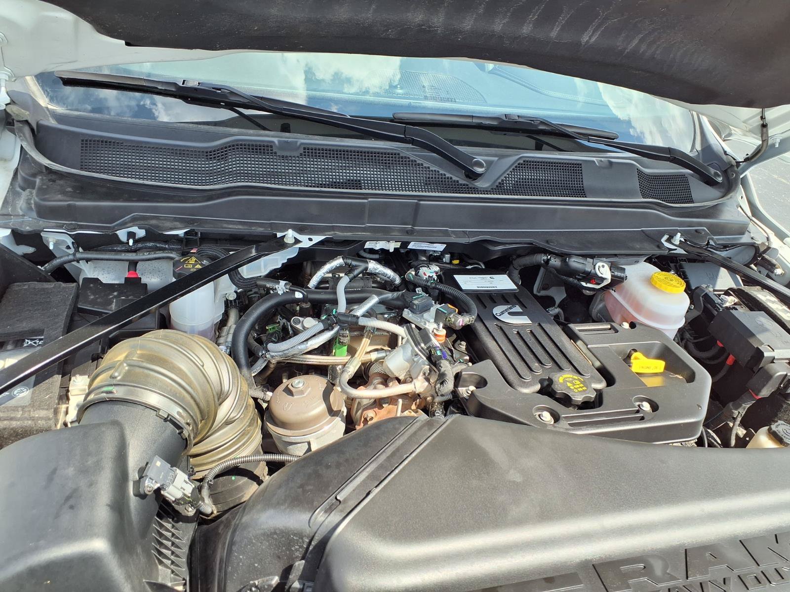 Used 2026 RAM 2500 Laramie AWD/4WD image 37