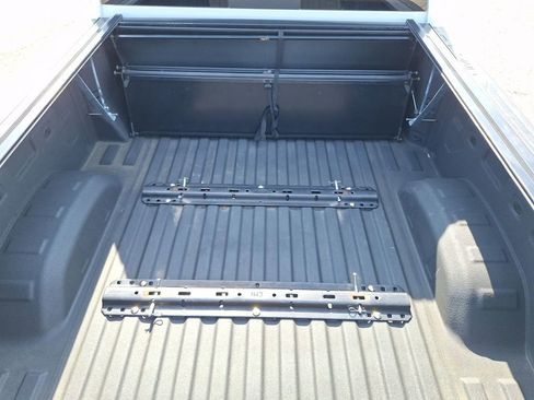 Used 2024 GMC Sierra 2500 AT4 w/ AT4 Premium Plus Package image 27