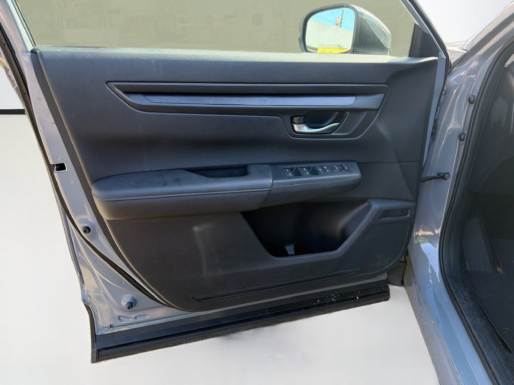 Used 2024 Honda CR-V LX image 19