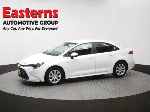 Used 2024 Toyota Corolla LE FWD image 56