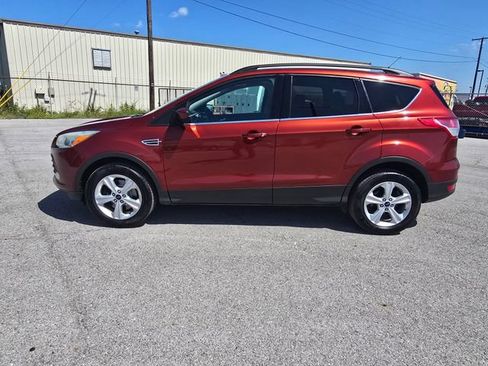 Used 2014 Ford Escape SE w/ Equipment Group 201A AWD/4WD image 6
