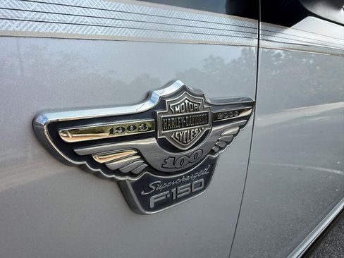 Used 2003 Ford F150 Harley-Davidson image 11
