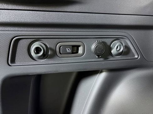 Certified 2023 Subaru Forester Wilderness image 36