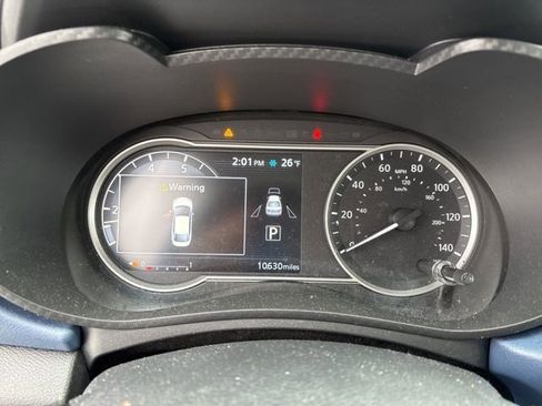 Used 2025 Nissan Versa SV image 22