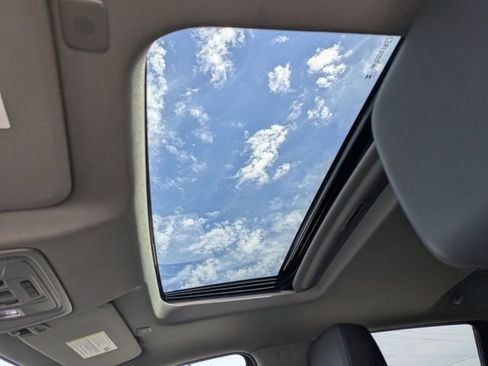 Used 2024 Chevrolet Silverado 2500 LTZ w/ LTZ Plus Package image 22