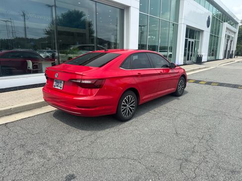 Used 2021 Volkswagen Jetta SE FWD image 7
