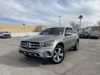 Used 2022 Mercedes-Benz GLC 300 video 1