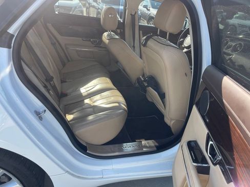 Used 2015 Jaguar XJ L Portfolio RWD image 16